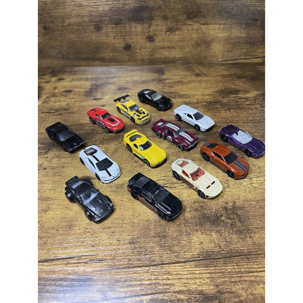 Luxury racing cars Hot Wheels Lot 13 Cars Vehicles some vintage